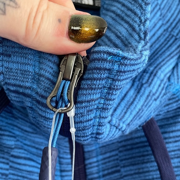 The North Face Women's Blue Hoodie Zip Fleece Jacket XS BNWT - Picture 4 of 7